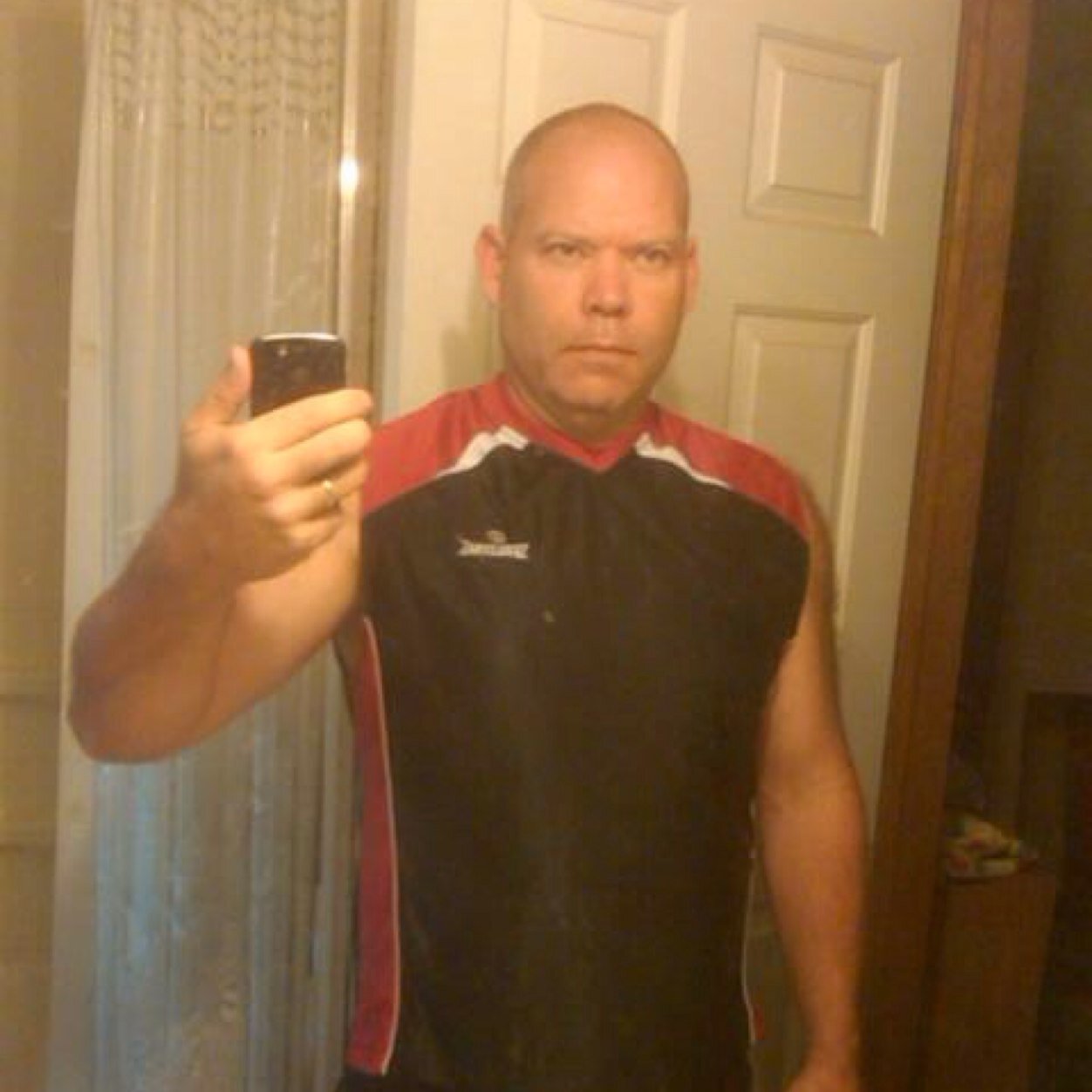 fhendersoniii's profile picture. 