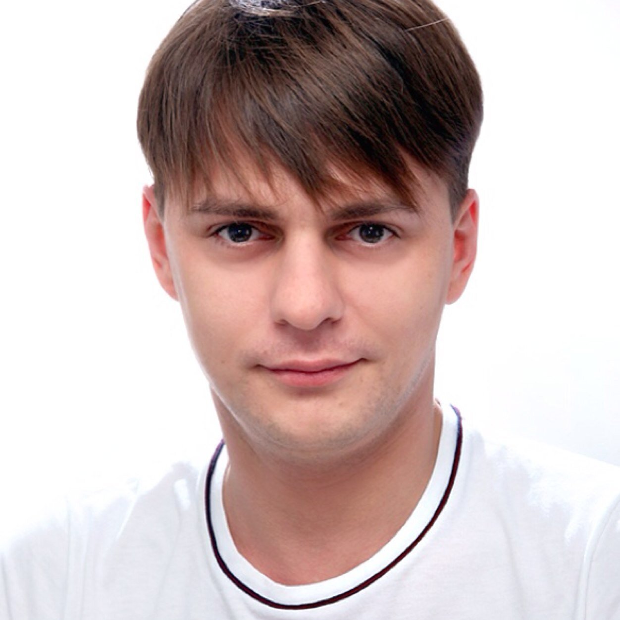 andrey93696278's profile picture. 