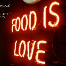 EatingintheBean's profile picture. Looking for food in or around Boston?  Let us guide you!  Visit our blog at http://t.co/CI2FMayheZ.