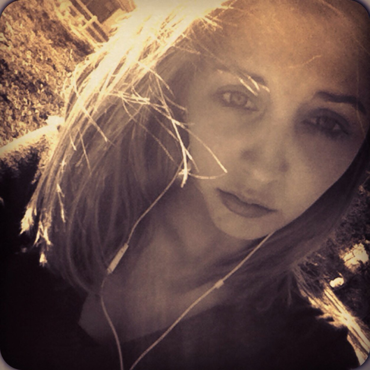 annerecore's profile picture. my names tabitha but u can call me tap out or tabby im 15 and i hate bitches tht talk behind my back , i love partying hangout with friend and talkin