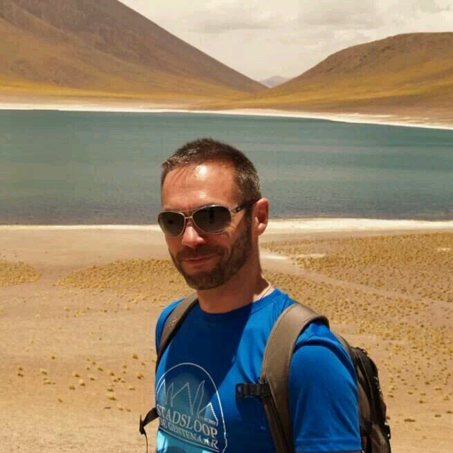 Personal tweets about life, discoveries, love, music, technology, travel, running & biking.
Only competing with my own limits and not taking myself seriously.