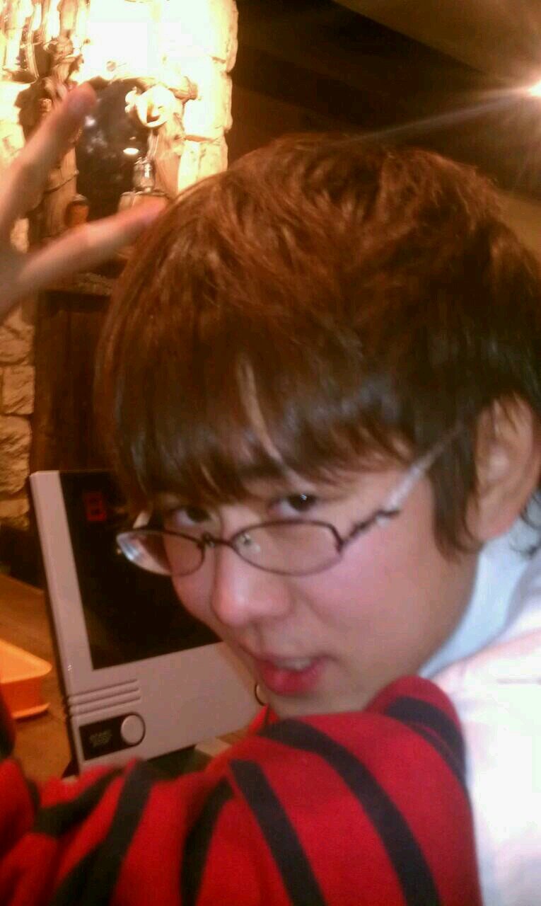 i wanna become friends with you(´へεへ`*) 20y.o. man/Jrock/manga/cat/worldtravel/live in Osaka,Japan/日本人