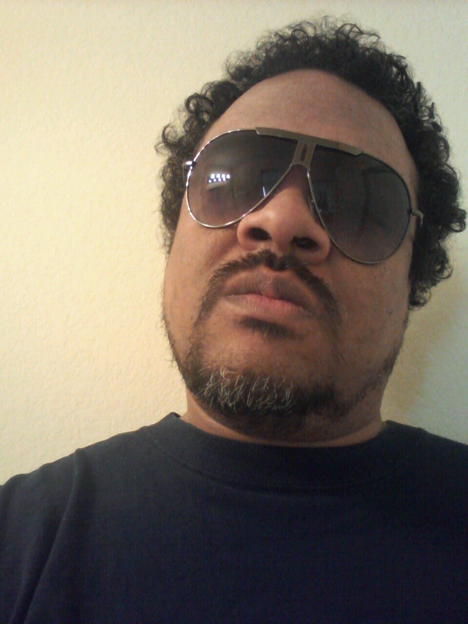 LarryLemond's profile picture. 