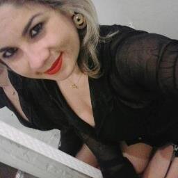 ....Porque cada passo que dou me transforma num outro algo,tão inesperado quanto o caminho que sigo... )