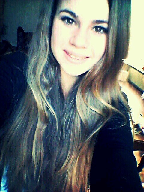 kristymoortje's profile picture. ~ smile ~