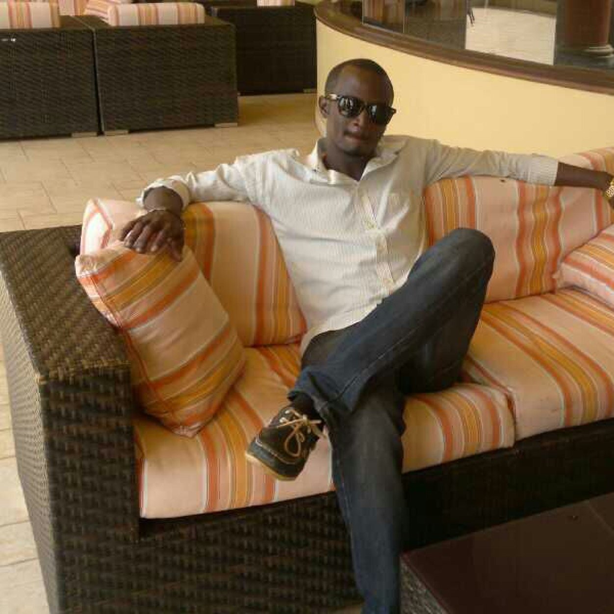 dkwjohnny's profile picture. takin it all as it comes and belivn in wat happens next as a solution