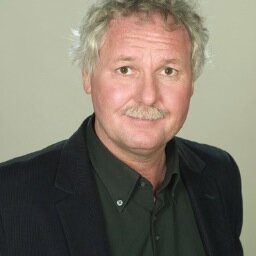 AltijdApplaus's profile picture. 'Theaterconcepten en Acts van Kees Janssen Theatre Productions zorgen altijd voor applaus. Speciaal ontwikkeld of op maat gemaakt.