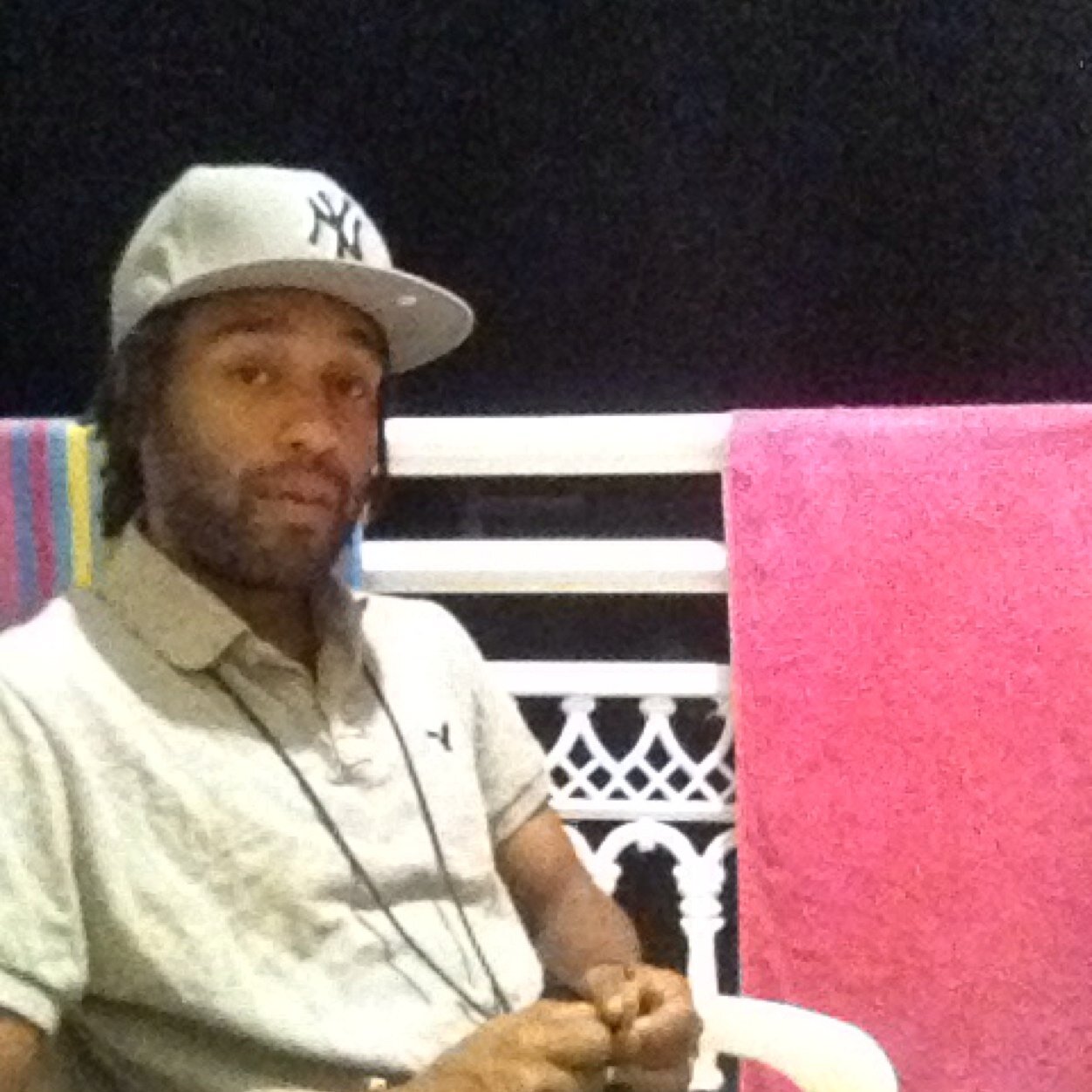 JDLGoulbourne's profile picture. ╰ɵ──ɵ╯thats how i roll.