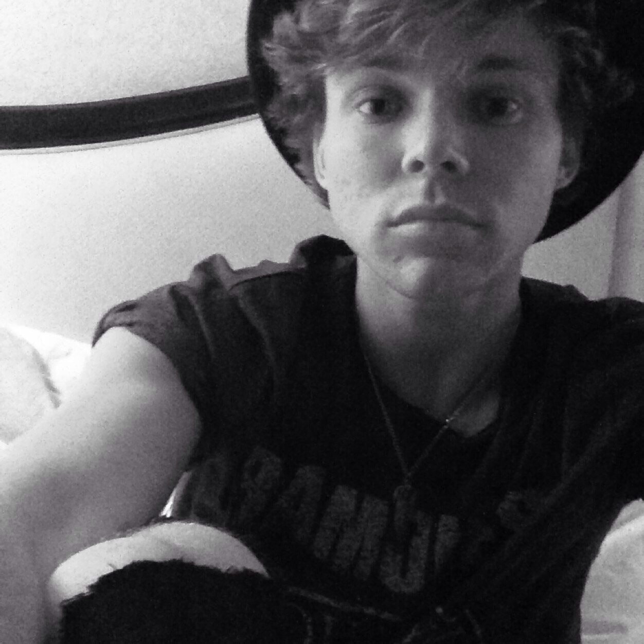 remember when ash followed you? congratulations, you deserve it x {@perfectmichaelx}