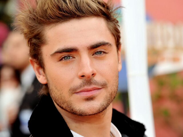 8 letters3 vowels6 constanents: One man that saved my life:  Zåç Ëfrøñ