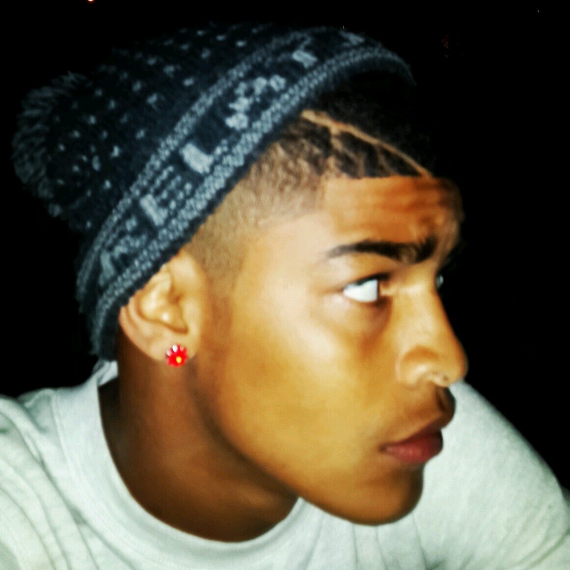soccer★  rapping★ taylor gang ★ wiz khalifa ★ liverpool★ house music ★