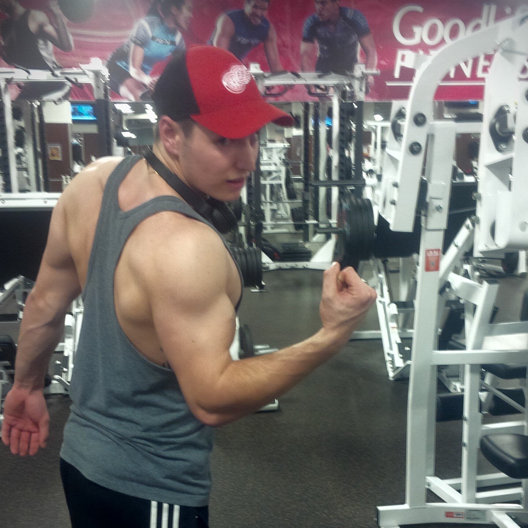 _TravisStringer's profile picture. They're gonna be so disappointed when they roll the credits, and I realized that my movie sucked and I was the only one that could edit it.