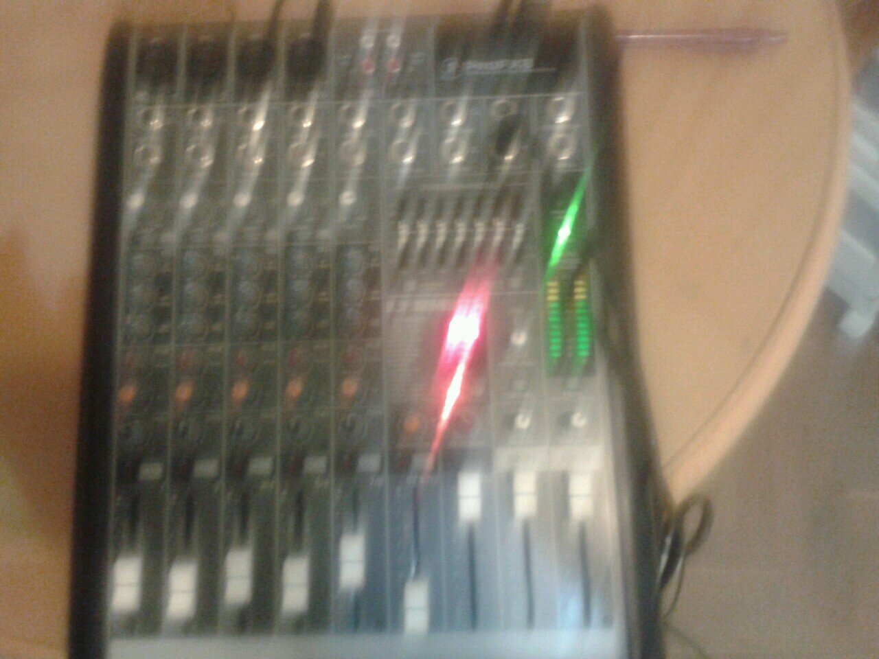 dj ,
productor musical ,rapero. cotactar com migo por Mensaje directo