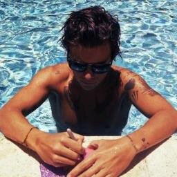 ex Prostitute, but still human C: | Kimmy is le BFF | Zayn is le husband | RP Account | Ain't roleplaying as famous Harry,