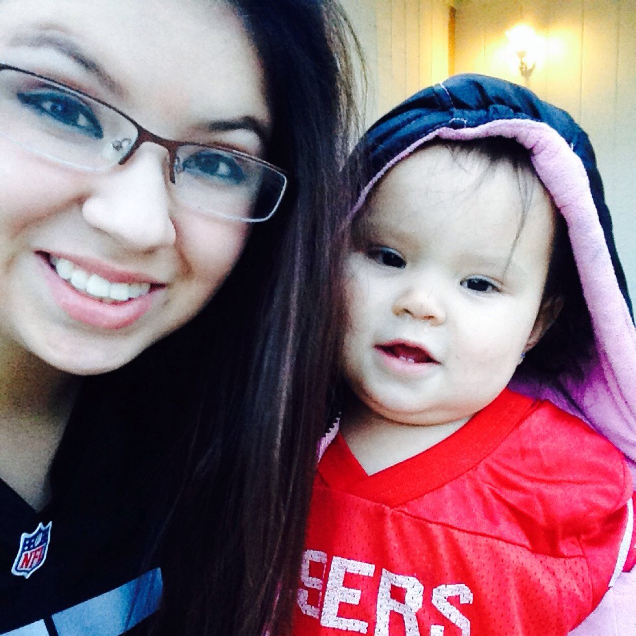 EvelynaLatisha's profile picture. Love the life you live. Its the only one you have. Make the best.