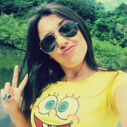 Gata,sexy,engraçada --------SQN     Me segue? eu te sigo
