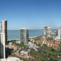 NaplesSignature's profile picture. Dedicated to the presentation of Naples’ finest properties