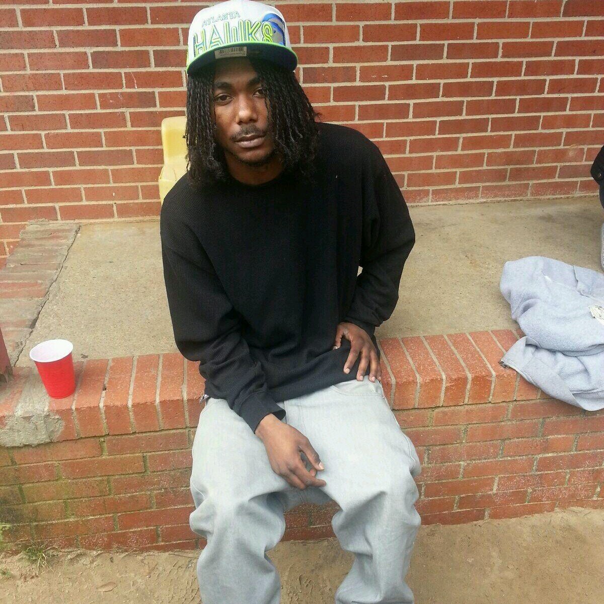 OutlawYAP's profile picture. @HeWifed_ABoss , @__LovelyJ , @Yup_SheACrazy1 @iFuck_Love Follow Me An Then Follow Them