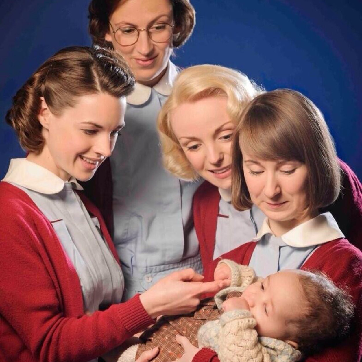 New fanpage for the smash hit TV series Call The Midwife. Great for all fans for news, pictures and more. Please follow its run by fans for the fans