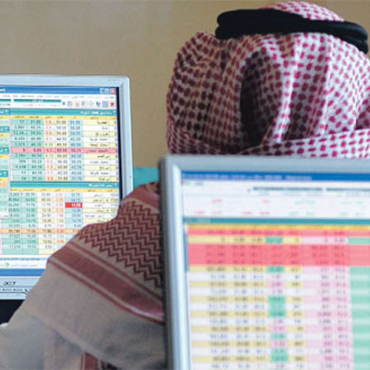 _محافظ خاصة التواصل خاص _موظف بنك سعودي --اسهم فقط (اعتذر عن طلبات التوظيف) أبو نجد 🩷