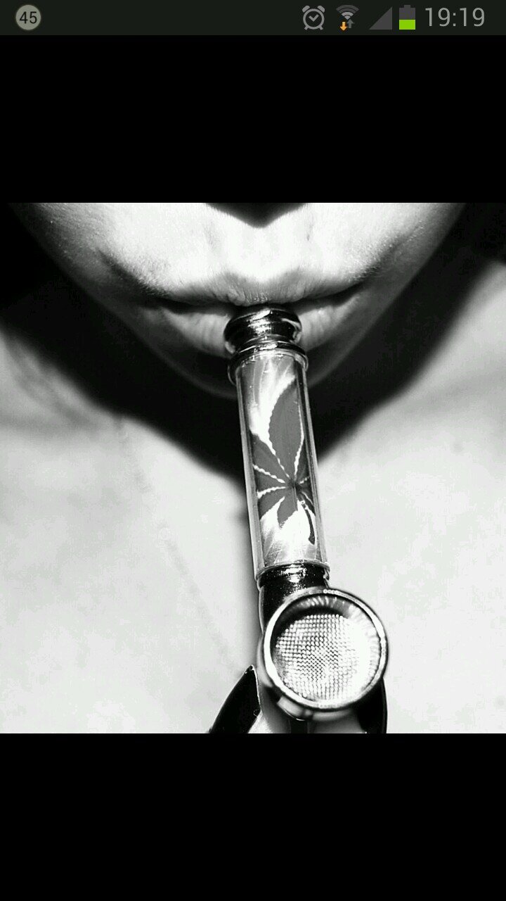 23. London. #Peace. #Love. #Weed.