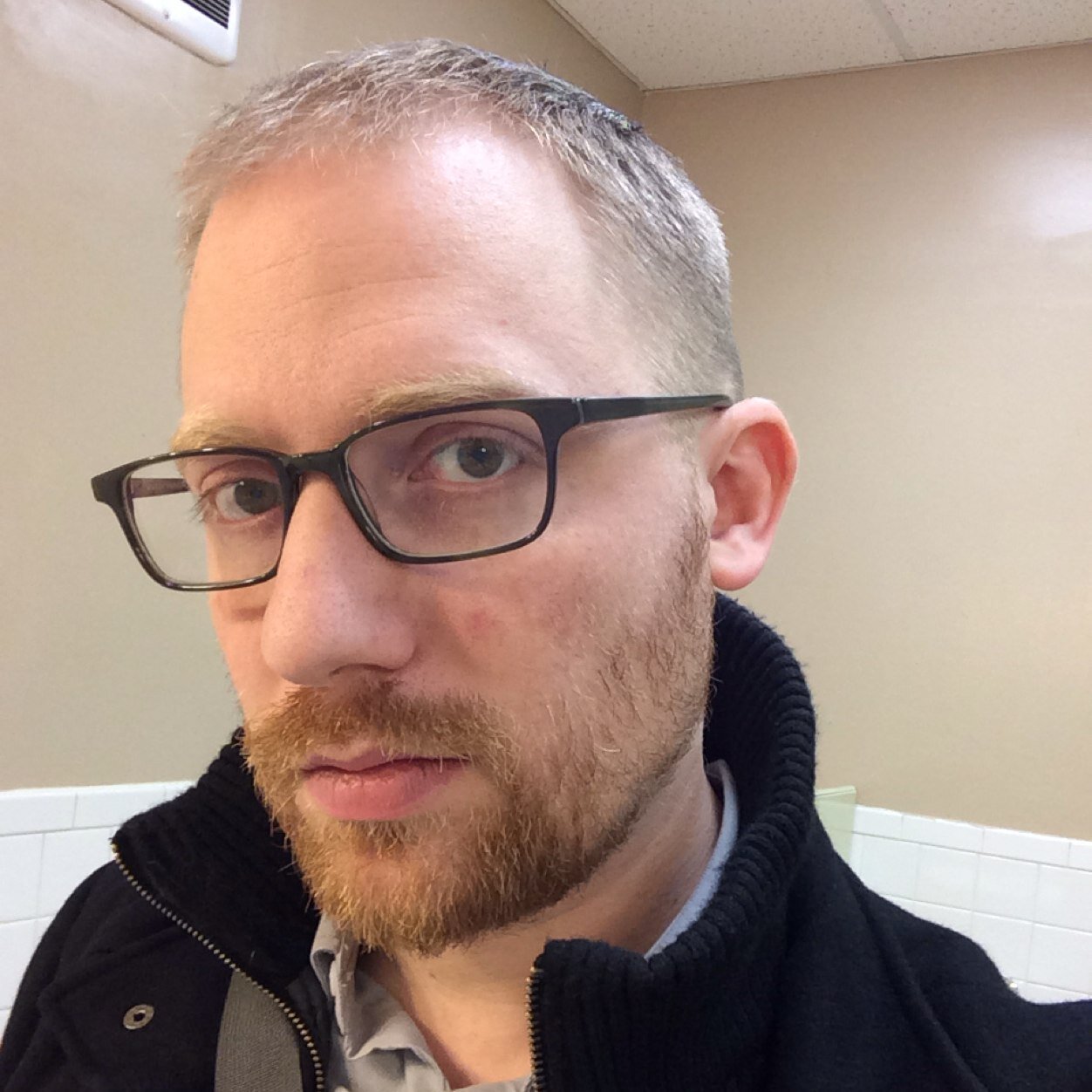 neilmoakley's profile picture. Unretiring my Twitter to be all math teacher on the internet.