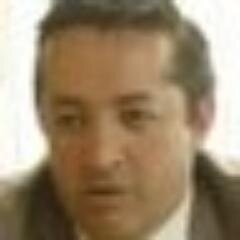 Arquitecto, creando un puente que me lleve a mi destino.