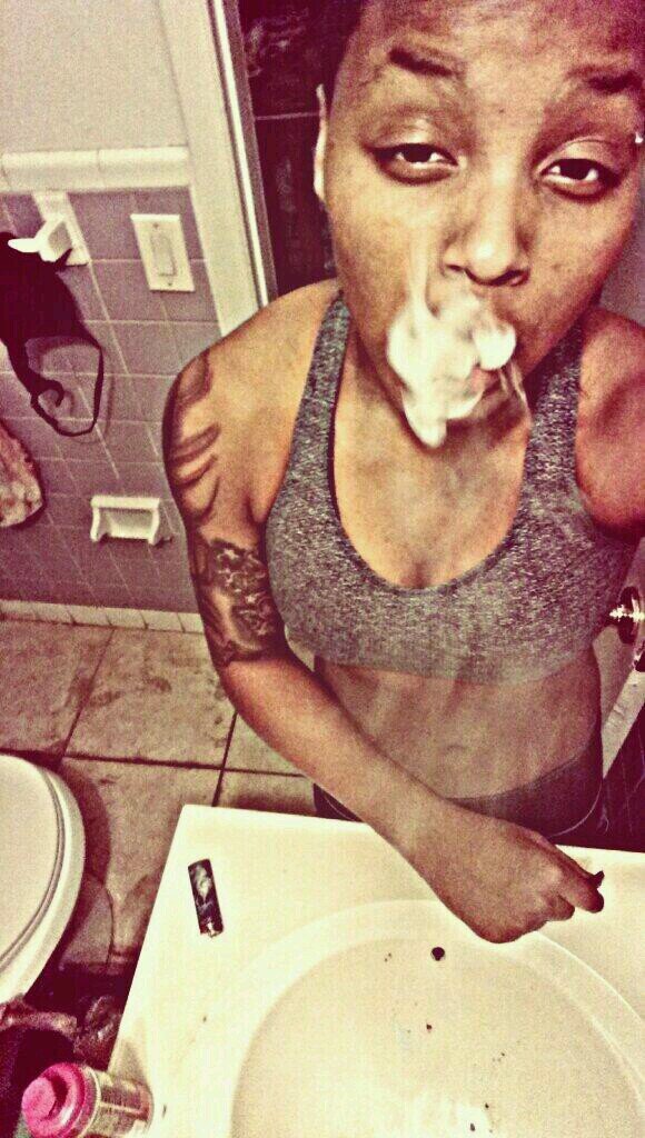 Rapper , SongWritter , Dancer , #TeamMickiiee #MixedBread, Hold it down for my city ORLANDO .. Follow Me I Follow Back .