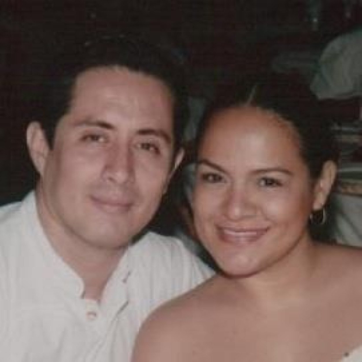 Felizmente enamorada de mi Esposo, cambiando de Vida, dejando mi carrera de Actriz para dedicarme a mi nueva familia.