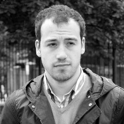 El dolor es temporal, el orgullo y el honor son para siempre. 