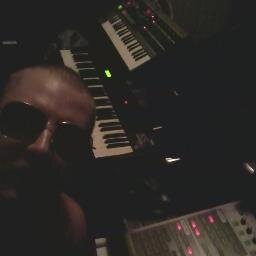 Beatz For Tha Raw n Ready 
http://t.co/FYgujVnINS Beats, Recording, Features, Contact: tommyarmanibeatz@gmail.com