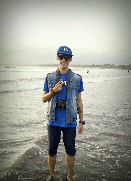 you're my life , you're the one who is on my side that nobody beside me unless you @UtamiWachidia {}