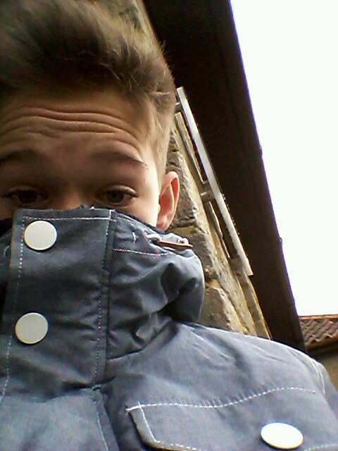 new acc, dont follow to unfollow,  shout out for shout out, tweet me