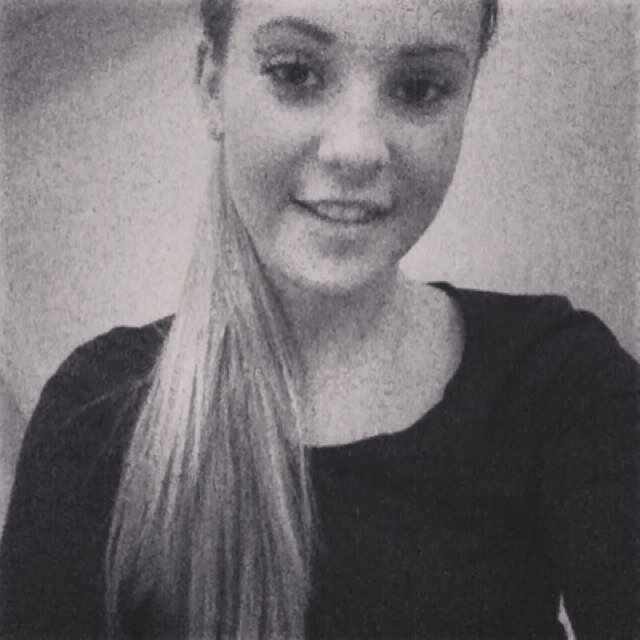 iisabelbby's profile picture. insta ; iisabelbby