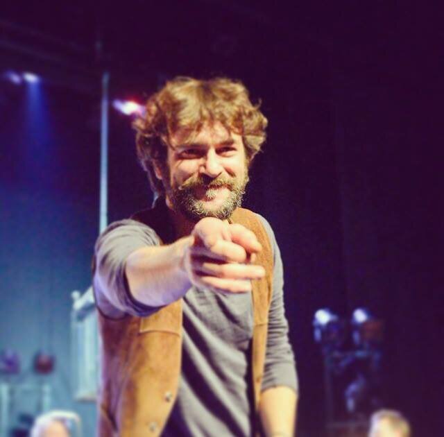 QuiquePuntoG's profile picture. Es personal, no te voy a mentir.