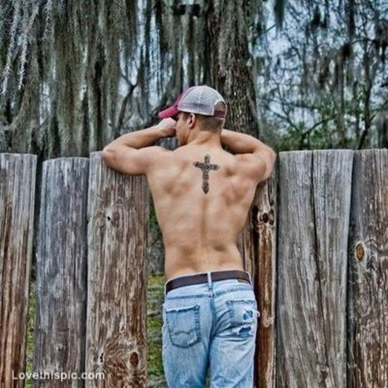 wiredneck2525's profile picture. 