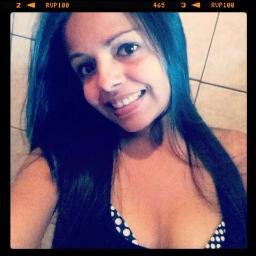 Olá, galera eu sou a Daiana. Investindo na carreira de modelo fotográfica. Quer saber mais? Me segue aí!!
