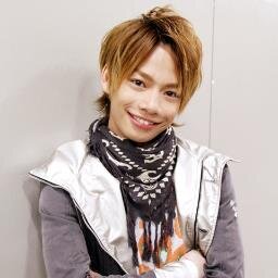 Gokai......SILVER!!!!!!!!!!!!!! Name's Gai! Awesome cook, zealous super sentai fanboy and the 6th member of the 35th sentai, Kaizoku Sentai Gokaiger!