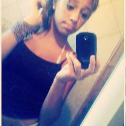 SoolVallejo's profile picture. ♡Jochii Marquez divinaaaaaaaa!!♡ potra diosa perra hot!! te re doy lok.♡ @JochiiMarquez mi ejemplo a seguir!!♡