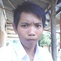 . gua gx suka ma cwe yg bikin hati gua sakit :'(
      . jangan lahk buat laki sakit 
karna laki biza buat cwe menderita :p