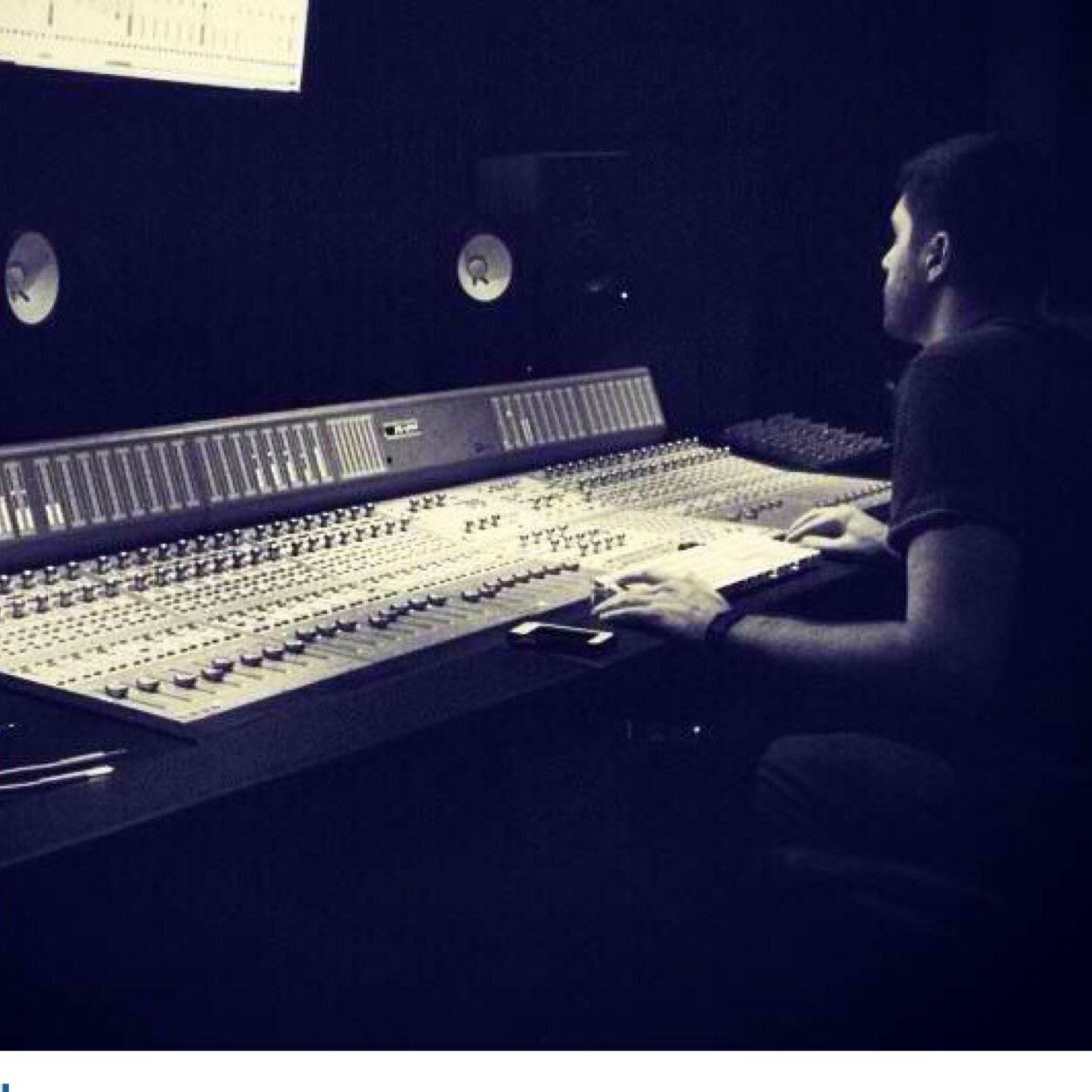 Producer. Mixer. Engineer. all inquiries bpuette(at)http://t.co/N8GNSmiLuw