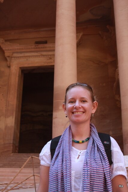 Linguist, humanitarian, thinker. Passionate about world-wide travel, languages, inter-cultural communication and sustainability. Fulbright alumna. Mum.