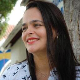 Jornalista e Professora da UERN.