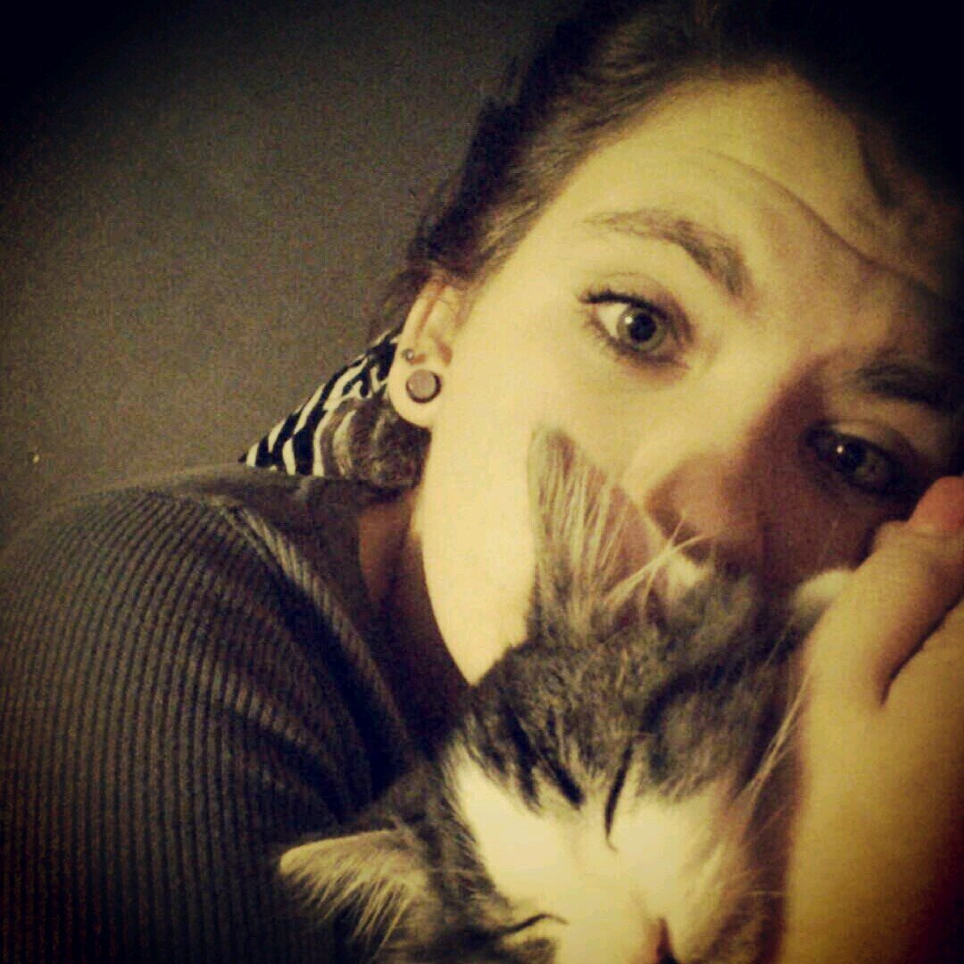 rebekah_lynne59's profile picture. i love my friends and i am a very social person(: I love working with horses and my pony. If you wana talk hmu (: