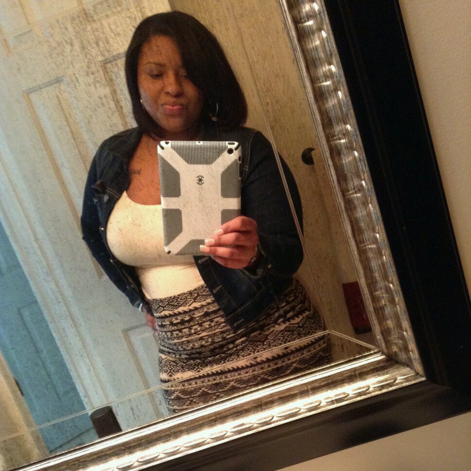 LOYAL to my fucking self that's all that needs to be said £×p£n$iv£ Taste ..Love me? Hate me? IDGAF!!! SPOILED* EDUCATED* #teamlesbian #Dominican