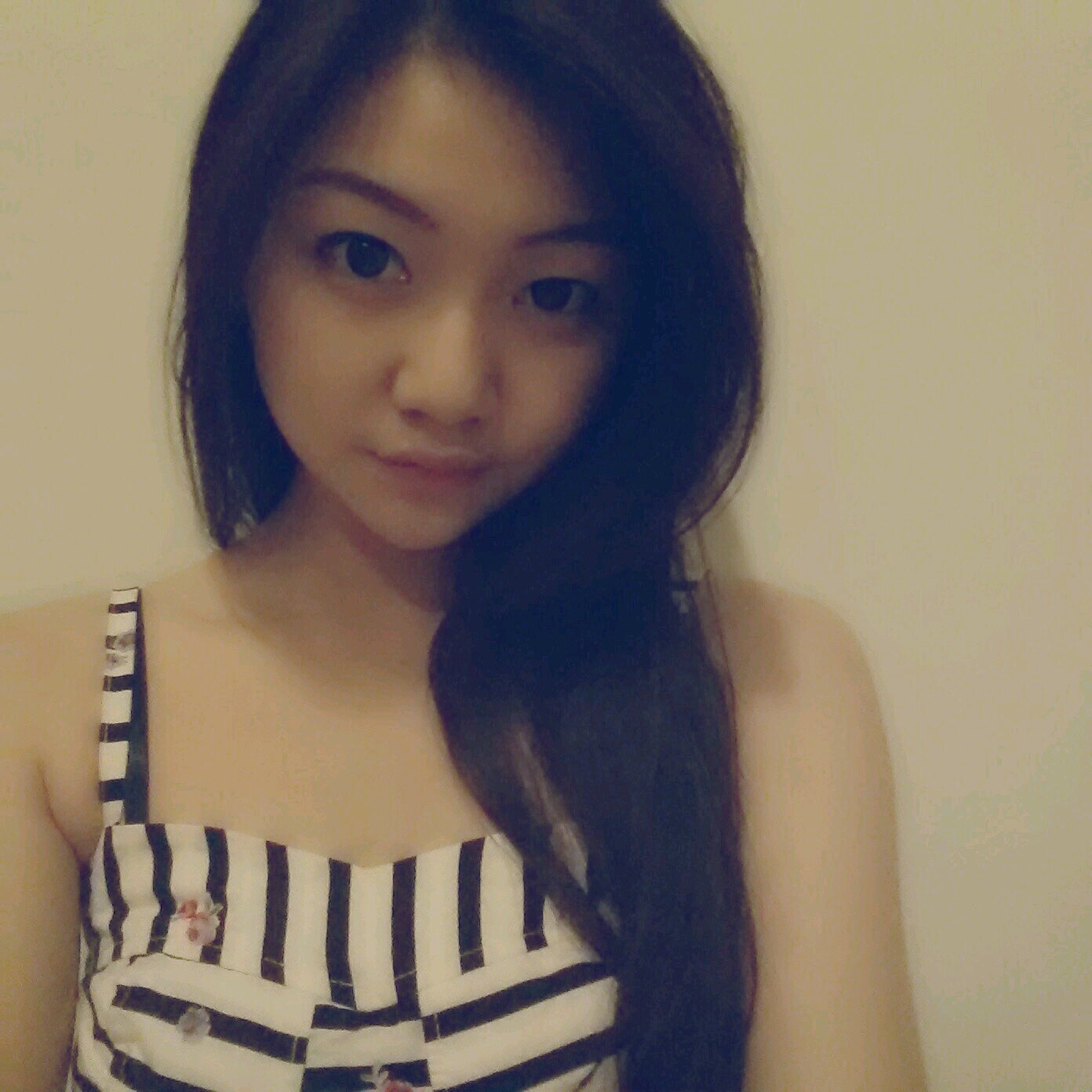 cindymarcellaa's profile picture. i enjoy my life so fuckin much.