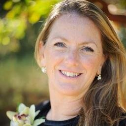 civil servant, wife, mom, lit fanatic, music lover, ee docent, retired triathlete, Recent SFO to STL transplant.