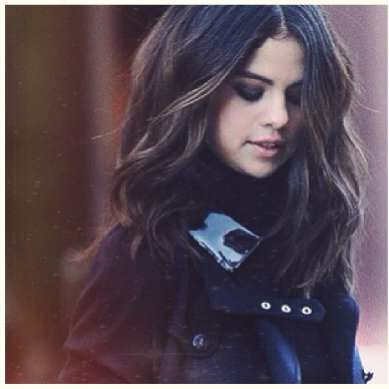 drunkfake's profile picture. Some die looking for a hand to hold. ❤️