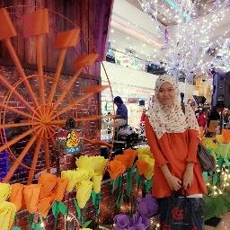 fall in love with mom's, donuts, avocade, durian