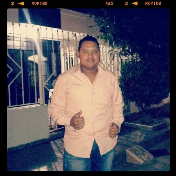 En la vida Nadie es Mas q Nadie todos vivimos luchando y Nacemos llorando!!, Todo Tiene Su Final!.
 Amooo Ami Madre.......... Soy Silvestrista 101%
